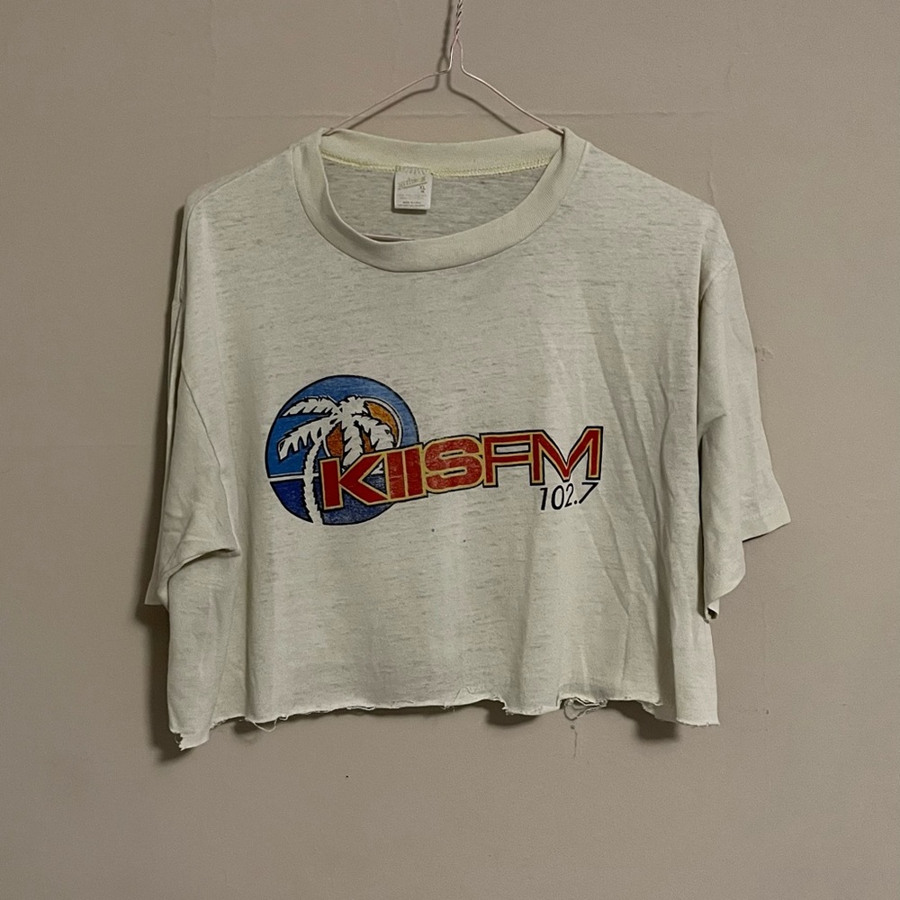 Vintage cropped radio t shirt